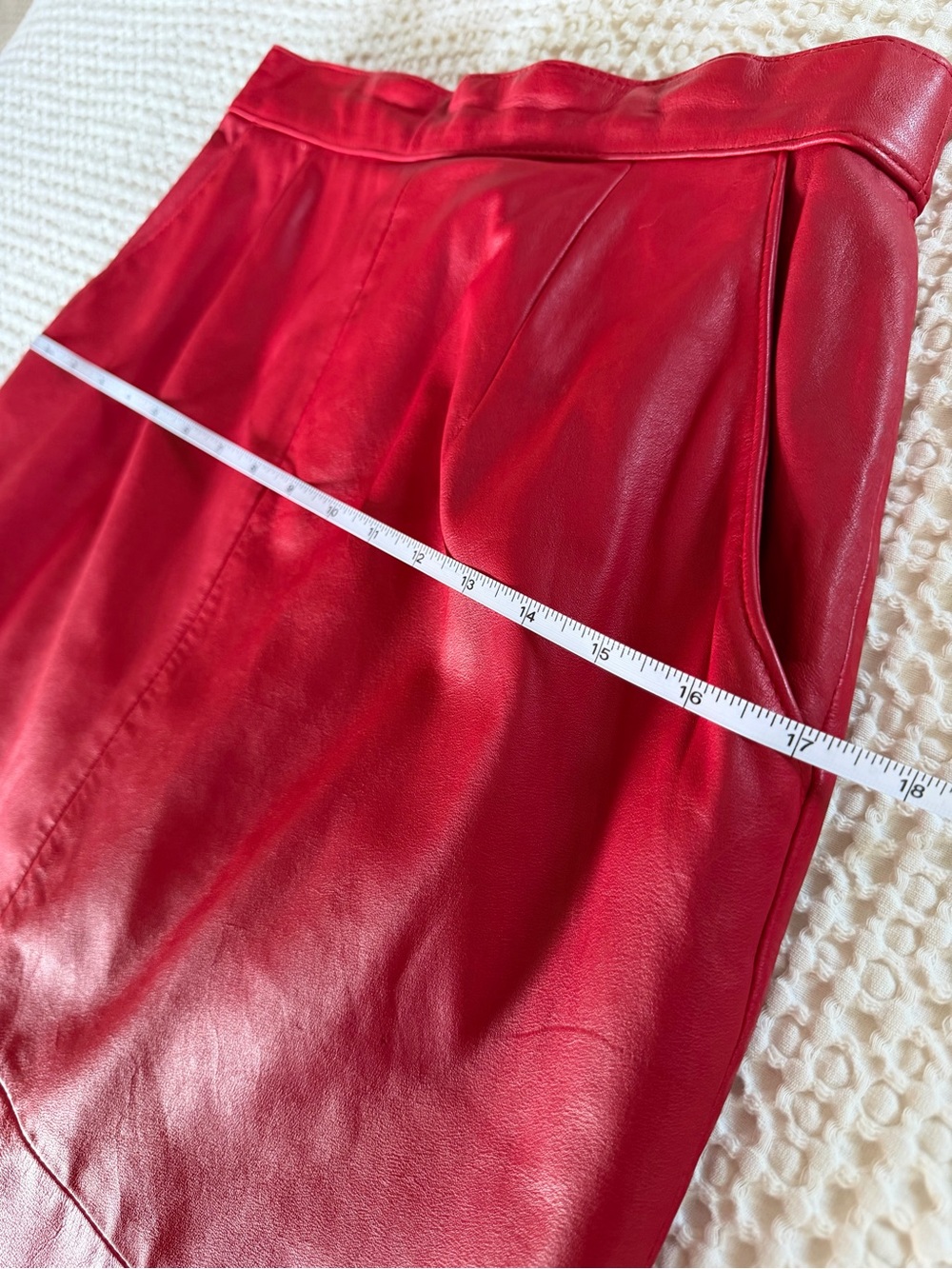 Vintage Investments Red Leather Skirt Size 8 Fits Modern XS 0 2 - Picture 9 of 16